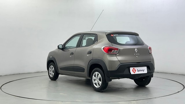 Second-hand 2016 Renault KWID RXT for sale in Ahmedabad-5