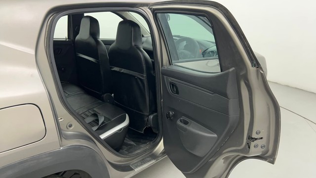 Second-hand 2016 Renault KWID RXT for sale in Ahmedabad-35