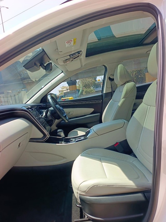 Second-hand 2023 Hyundai Tucson Platinum AT BSVI for sale in Bangalore-8