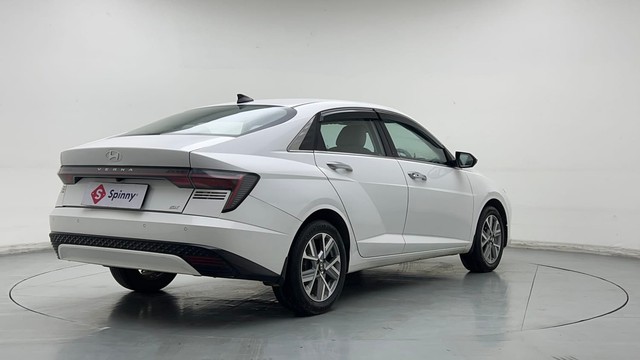 Second-hand 2024 Hyundai Verna SX for sale in Gurgaon-3