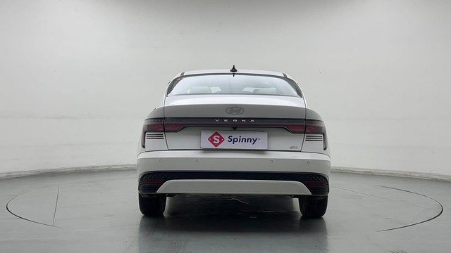 Second-hand 2024 Hyundai Verna SX for sale in Gurgaon-4