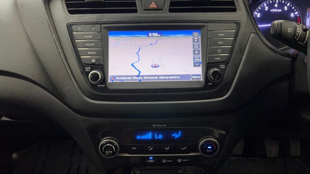 Second-hand 2017 Hyundai i20 1.2 Asta Dual Tone for sale in Mumbai-24