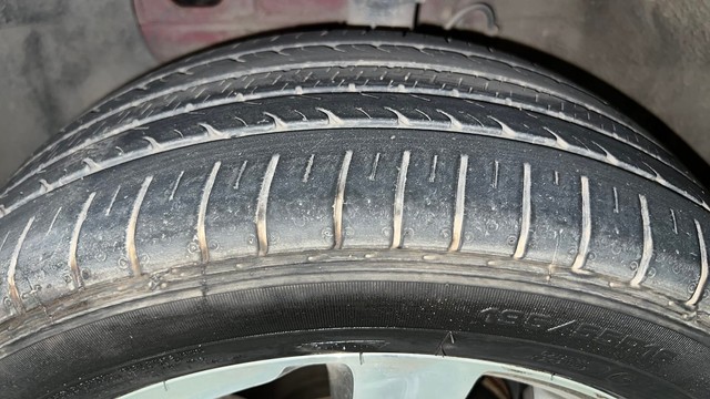 Second-hand 2017 Hyundai i20 1.2 Asta Dual Tone for sale in Mumbai-33