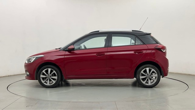 Second-hand 2017 Hyundai i20 1.2 Asta Dual Tone for sale in Mumbai-6