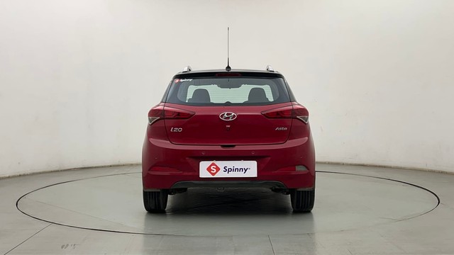 Second-hand 2017 Hyundai i20 1.2 Asta Dual Tone for sale in Mumbai-4