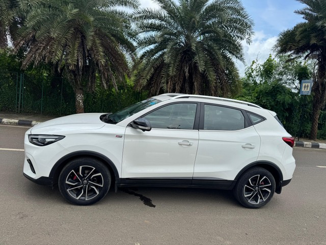 Second-hand 2021 MG Astor Savvy CVT Red BSVI for sale in Navi Mumbai-7