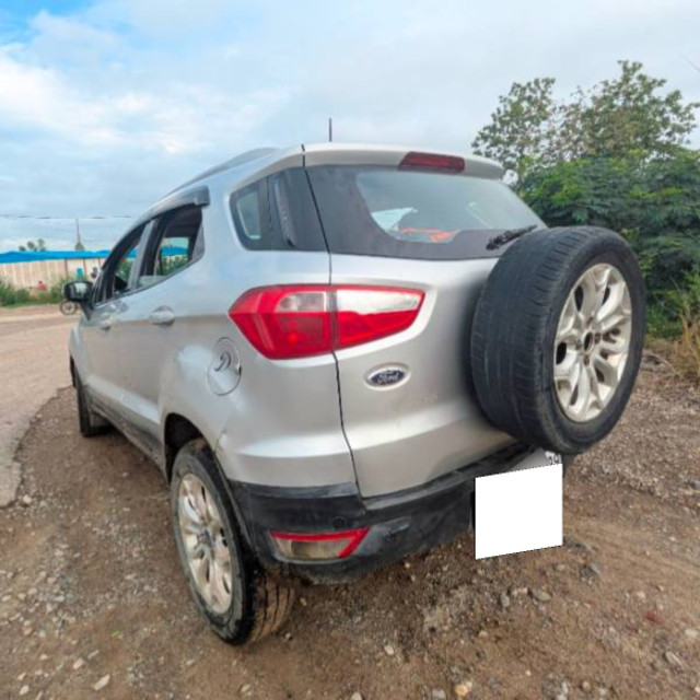 Second-hand 2014 Ford Ecosport 1.5 DV5 MT Titanium for sale in Bijnor-2