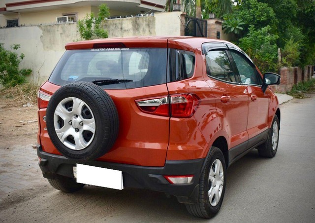 Second-hand 2015 Ford Ecosport 1.5 Ti VCT MT Trend BSIV for sale in Gurgaon-4