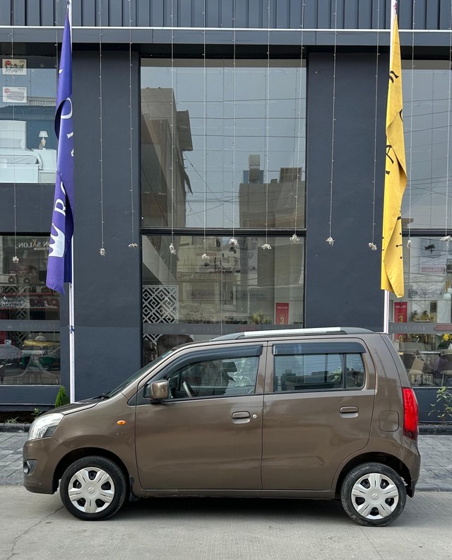 Second-hand 2014 Maruti Wagon R VXI BS IV for sale in Indore-6
