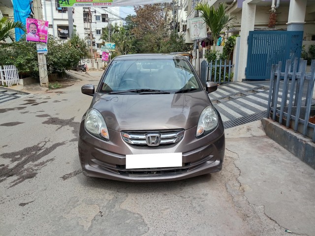 Honda Amaze S i-Dtech Second-hand 2013 Honda Amaze S i-Dtech for sale in Hyderabad-4