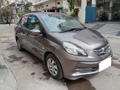 Second-hand 2013 Honda Amaze S i-Dtech for sale in Hyderabad