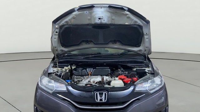 Honda Jazz 1.5 V i DTEC Second-hand 2017 Honda Jazz 1.5 V i DTEC for sale in Surat-19