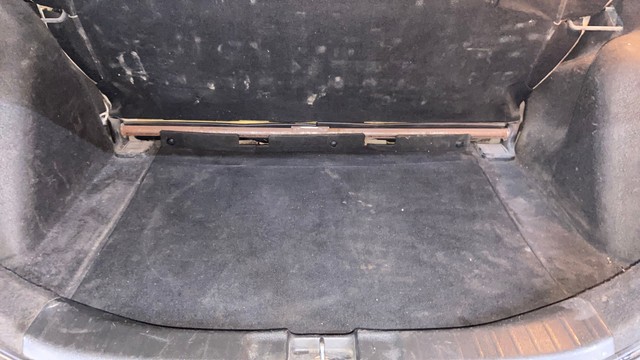 Honda Jazz 1.5 V i DTEC Second-hand 2017 Honda Jazz 1.5 V i DTEC for sale in Surat-20