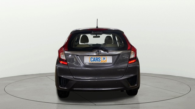 Honda Jazz 1.5 V i DTEC Second-hand 2017 Honda Jazz 1.5 V i DTEC for sale in Surat-14