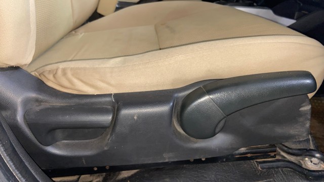 Honda Jazz 1.5 V i DTEC Second-hand 2017 Honda Jazz 1.5 V i DTEC for sale in Surat-4