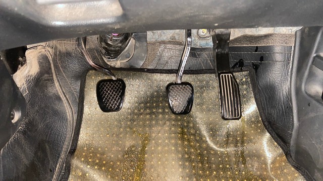 Honda Jazz 1.5 V i DTEC Second-hand 2017 Honda Jazz 1.5 V i DTEC for sale in Surat-24