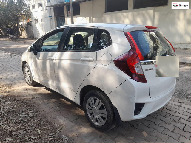 Second-hand 2015 Honda Jazz 1.5 S i DTEC for sale in Mohali-9
