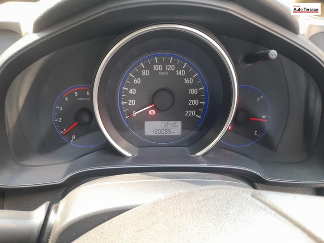 Second-hand 2015 Honda Jazz 1.5 S i DTEC for sale in Mohali-10