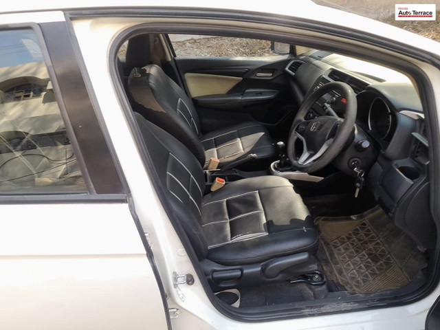 Second-hand 2015 Honda Jazz 1.5 S i DTEC for sale in Mohali-2