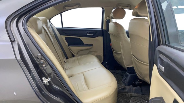 Second-hand 2018 Honda Amaze S i-VTEC for sale in Thane-16