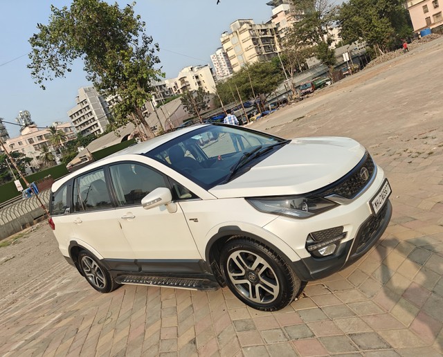 Second-hand 2018 Tata Hexa XTA for sale in Mumbai-15