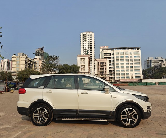 Second-hand 2018 Tata Hexa XTA for sale in Mumbai-1