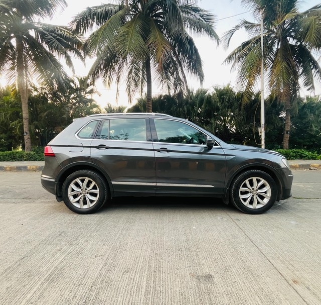 Second-hand 2019 Volkswagen Tiguan 2.0 TDI Highline for sale in Mumbai-1
