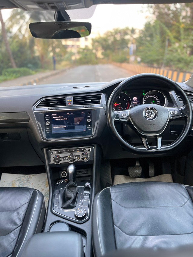 Second-hand 2019 Volkswagen Tiguan 2.0 TDI Highline for sale in Mumbai-37