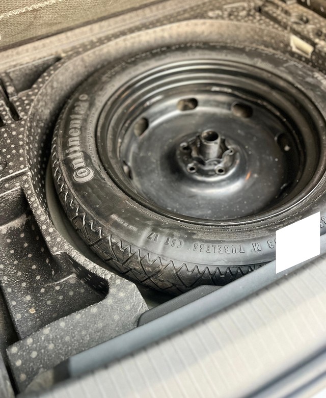 Second-hand 2019 Volkswagen Tiguan 2.0 TDI Highline for sale in Mumbai-7