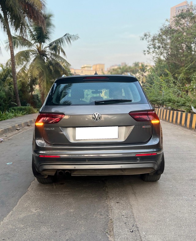 Second-hand 2019 Volkswagen Tiguan 2.0 TDI Highline for sale in Mumbai-2