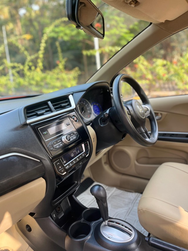 Second-hand 2016 Honda Amaze VX CVT i-VTEC for sale in Mumbai-34