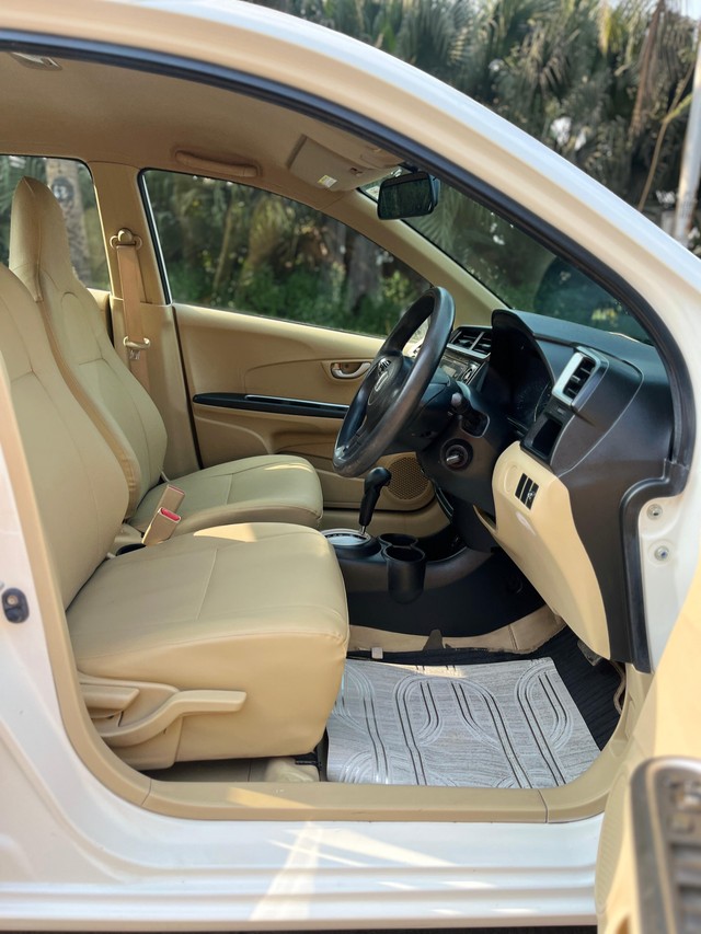 Second-hand 2016 Honda Amaze VX CVT i-VTEC for sale in Mumbai-23