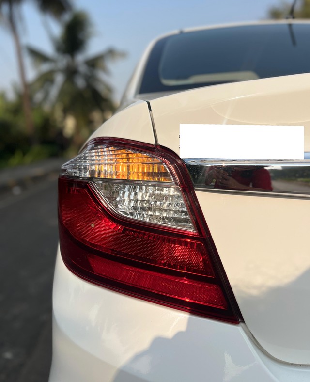 Second-hand 2016 Honda Amaze VX CVT i-VTEC for sale in Mumbai-14