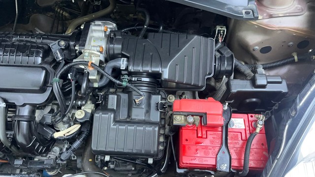 Second-hand 2015 Honda Amaze VX i-VTEC for sale in Hyderabad-33