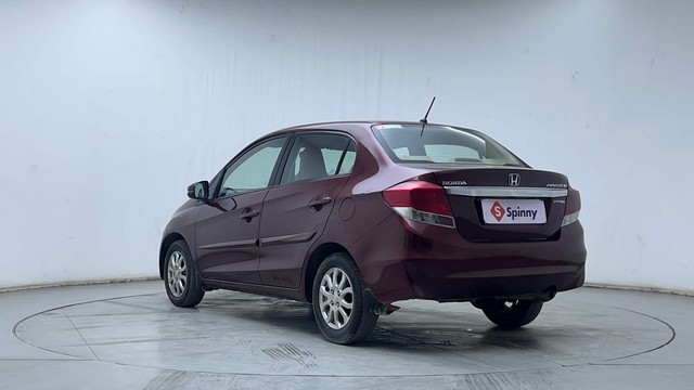 Second-hand 2015 Honda Amaze VX i-VTEC for sale in Hyderabad-5
