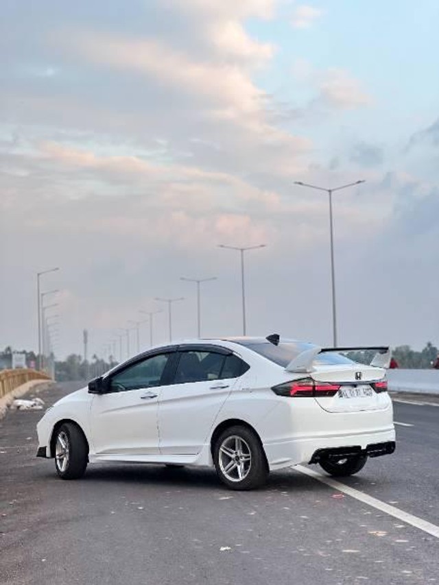 Second-hand 2015 Honda City i DTEC VX for sale in Kollam-2
