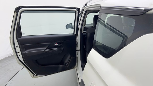 Second-hand 2019 Maruti XL6 Zeta for sale in Noida-26