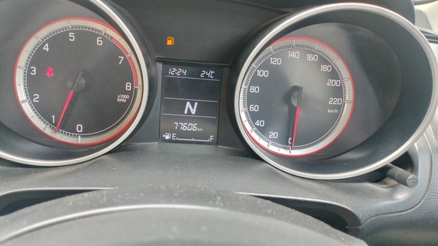 Second-hand 2018 Maruti Suzuki Swift AMT ZXI for sale in Coimbatore-9