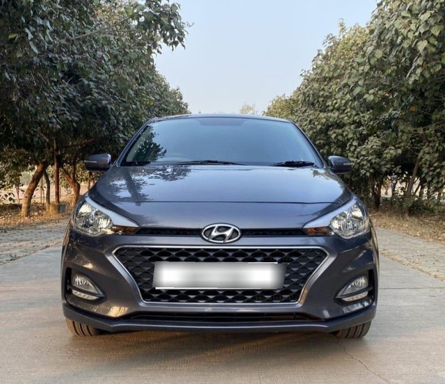 Second-hand 2019 Hyundai i20 Sportz Plus Diesel for sale in Indore-6