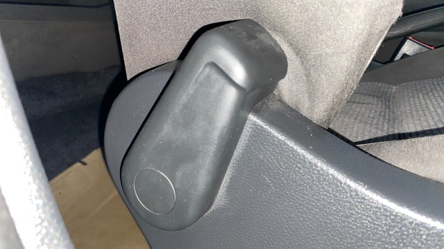 Second-hand 2016 Volkswagen Ameo 1.2 MPI Trendline for sale in Kochi-18