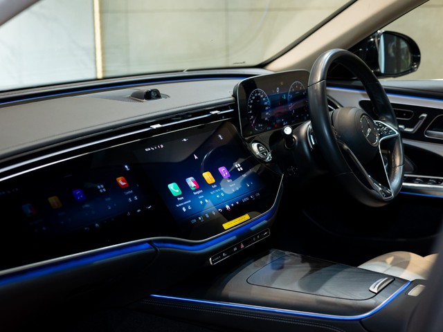 Second-hand 2024 Mercedes-Benz E-Class E 200 for sale in Kolkata-9