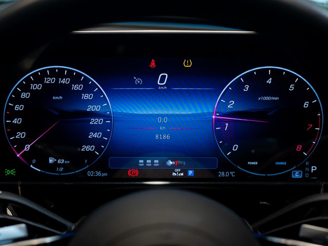 Second-hand 2024 Mercedes-Benz E-Class E 200 for sale in Kolkata-15