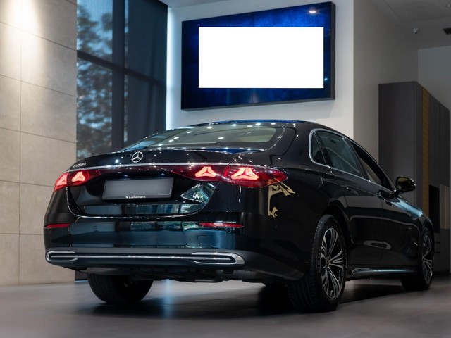 Second-hand 2024 Mercedes-Benz E-Class E 200 for sale in Kolkata-17