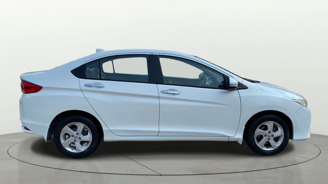 Second-hand 2015 Honda City i VTEC CVT VX for sale in Ahmedabad-1