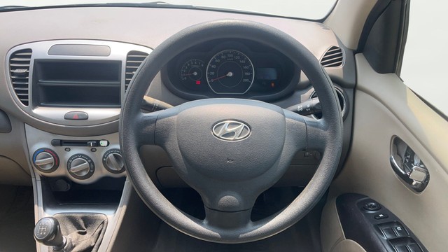 Second-hand 2012 Hyundai i10 Magna for sale in Coimbatore-12