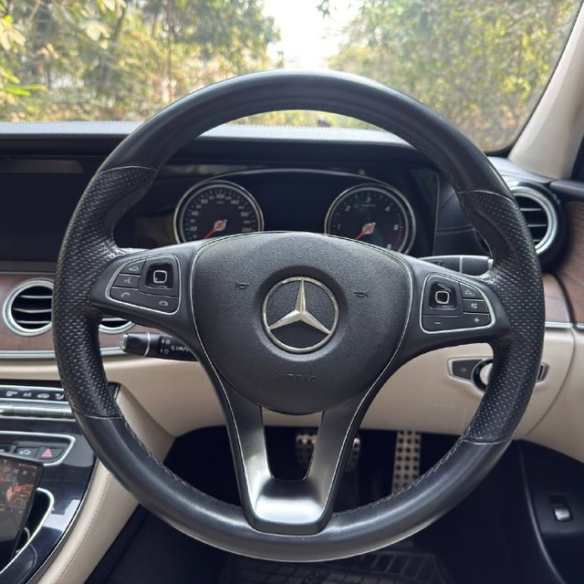 Second-hand 2018 Mercedes-Benz E-Class Exclusive E 220 d BSIV for sale in Mumbai-12