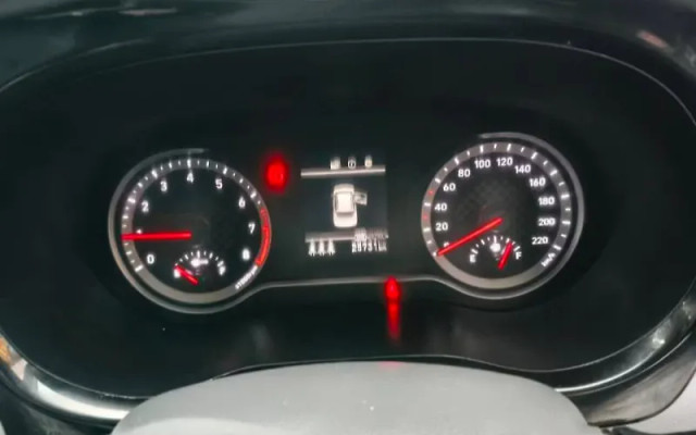 Second-hand 2023 Hyundai Grand i10 Nios Sportz CNG for sale in Lucknow-5