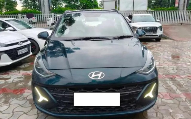 Second-hand 2023 Hyundai Grand i10 Nios Sportz CNG for sale in Lucknow-1