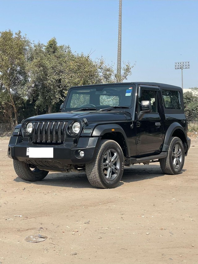 Second-hand 2024 Mahindra Thar LX Hard Top AT for sale in New Delhi-5