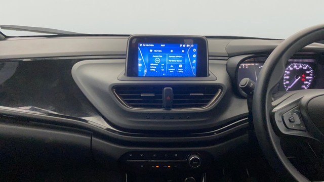 Second-hand 2023 Tata Altroz XZ Plus Turbo Dark Edition BSVI for sale in Lucknow-2